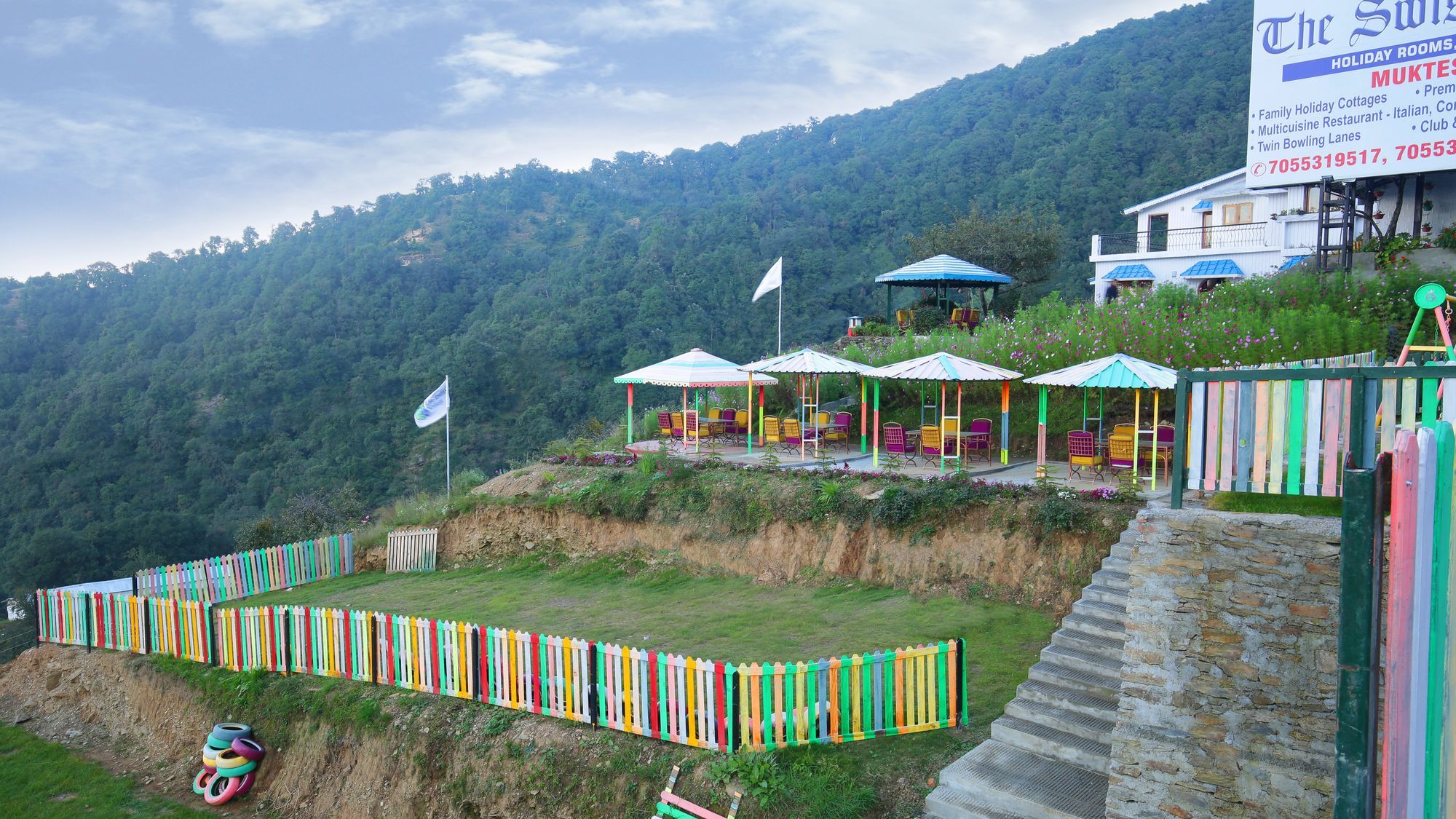 The Swiss Village Resort Nainital Buitenkant foto