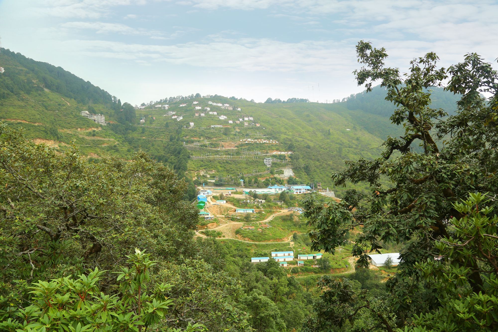 The Swiss Village Resort Nainital Buitenkant foto